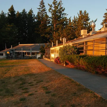 La Conner Camping Resort Beach Cabin 1-2
